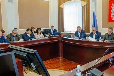 Депутаты Законодательного Собрания рассмотрят поправку к Конституции